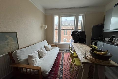 undefined, Downs Road, London E5