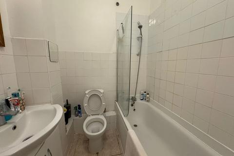 undefined, Downs Road, London E5