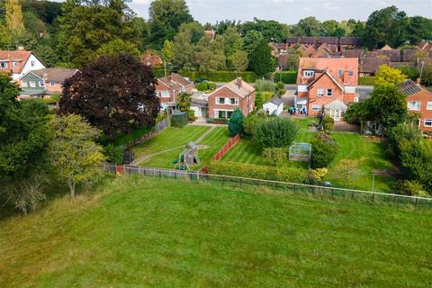 4 bedroom detached house for sale, Kennylands Road, South Oxon RG4