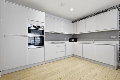 2 bedroom apartment to rent, Grove Park, London