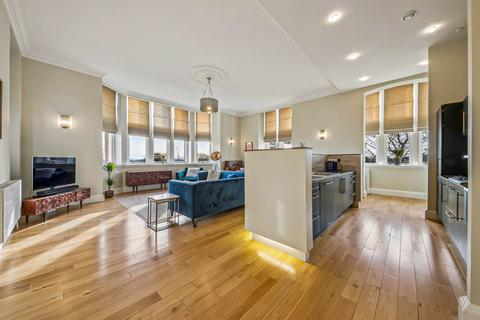 3 bedroom apartment for sale, Schaw Drive, Bearsden