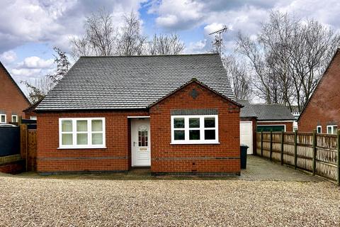 2 bedroom detached bungalow for sale, Burton Road, Woodville