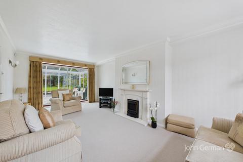 4 bedroom detached house for sale, Main Street, Normanton Le Heath