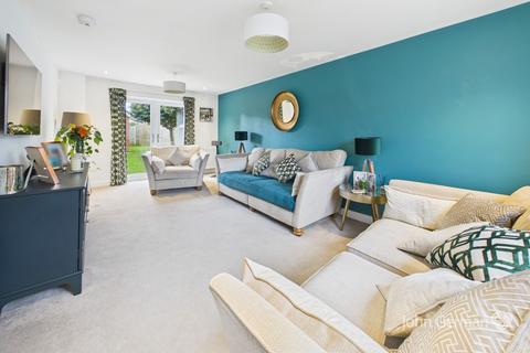 5 bedroom detached house for sale, Redgate Place, East Leake