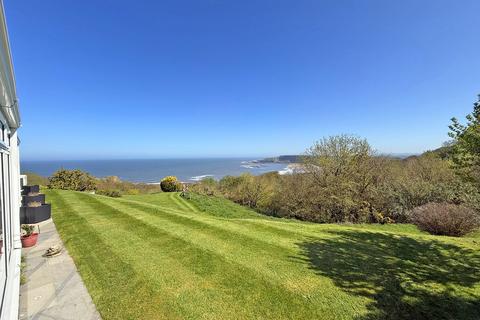 undefined, Knipe Point Drive, Scarborough YO11