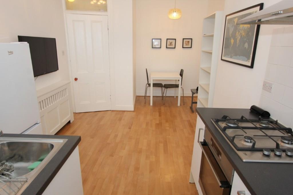 Open Plan Kitchen / Lounge