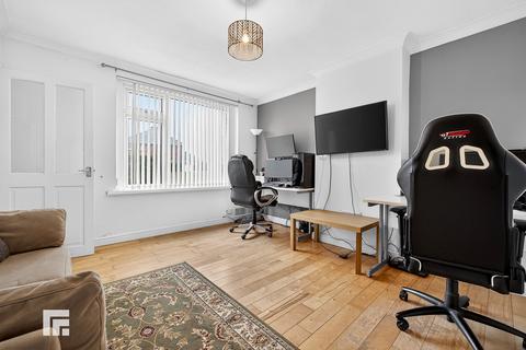 undefined, Hinchsliff Avenue, Barry CF62