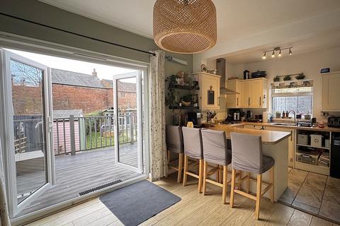 3 bedroom semi-detached house for sale, Elms Road, Melton Mowbray