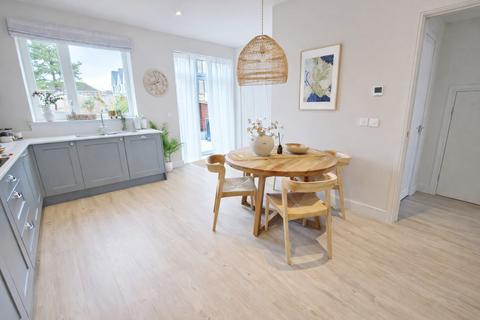 3 bedroom end of terrace house for sale, Pipit Mews, Southwick BN42