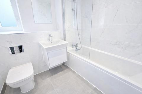 3 bedroom terraced house for sale, Pipit Mews, West Sussex BN42