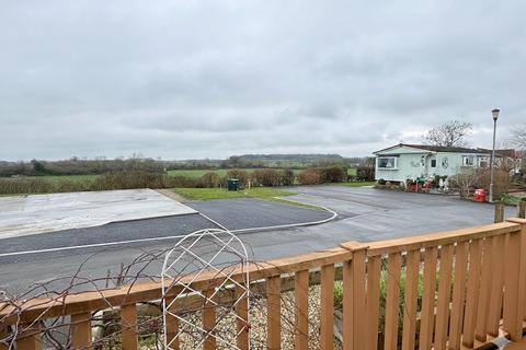 2 bedroom park home for sale, Upper Pendock