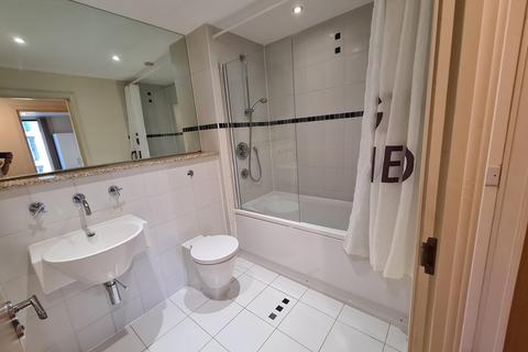 1 bedroom apartment to rent, St. John's Walk, Birmingham B5