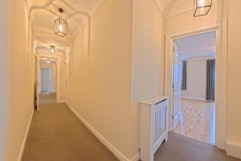 2 bedroom apartment to rent, Arundel House, Brighton, BN2