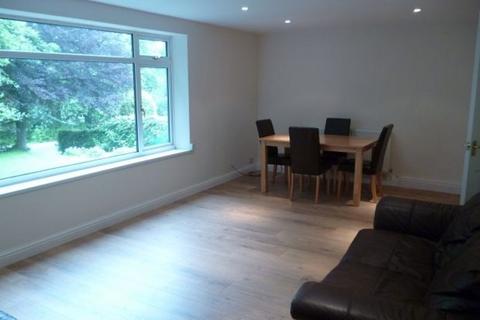 undefined, West Park Court, Leeds LS8