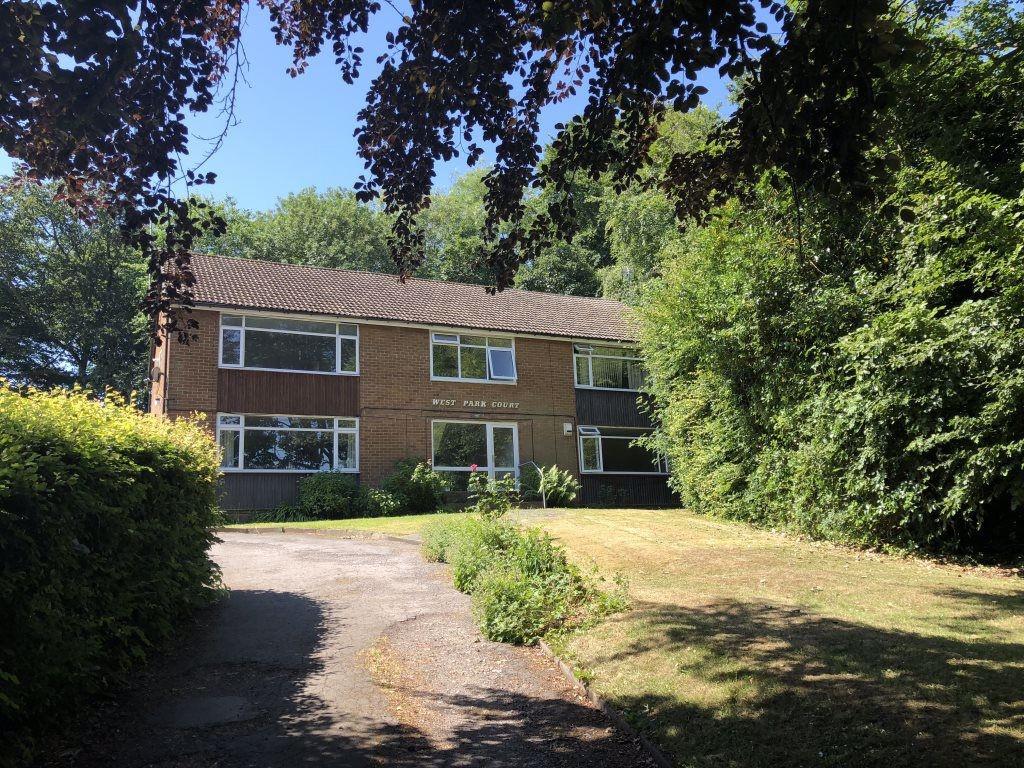 Well-presented semi-detached house set back fro...