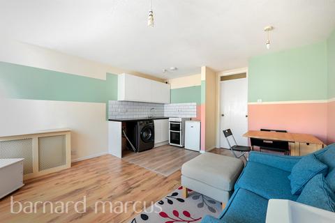 1 bedroom flat for sale, Veronica Gardens, London