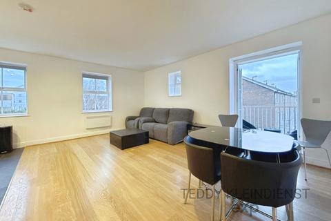 undefined, Beaumont Drive, Worcester Park KT4