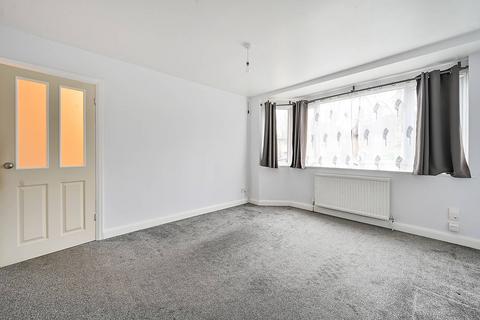 1 bedroom flat for sale, Connell Crescent, Ealing, London, W5