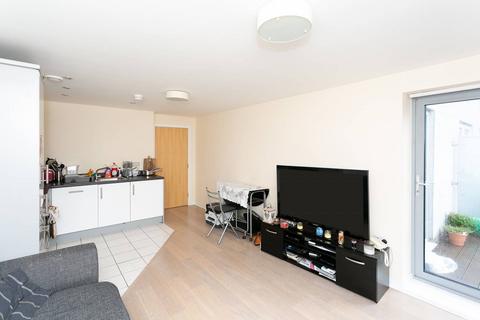 1 bedroom flat to rent, Wilmington Close, WD18, Watford, WD18