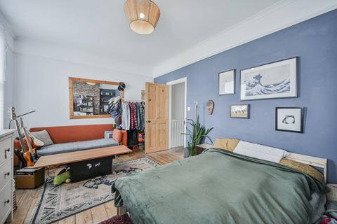 2 bedroom flat for sale, Vicarage Road, Leyton, London, E10