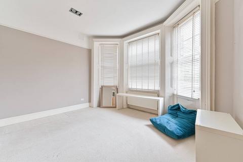3 bedroom flat to rent, Anerley Road, Penge, London, SE20