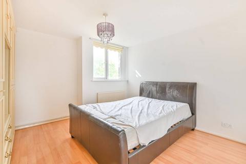 2 bedroom flat to rent, Barnes Wallis Court, Wembley Park, Wembley, HA9