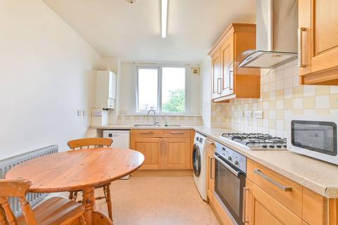 2 bedroom flat to rent, Barnes Wallis Court, Wembley Park, Wembley, HA9