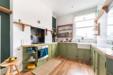 1 bedroom flat for sale, Harrow Road, Kensal Green, London, NW10