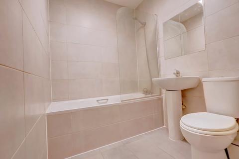 1 bedroom apartment to rent, Priory Road, Buckinghamshire HP13