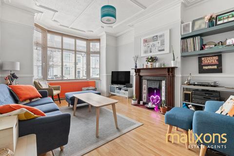 3 bedroom terraced house for sale, Park Avenue, Mitcham CR4