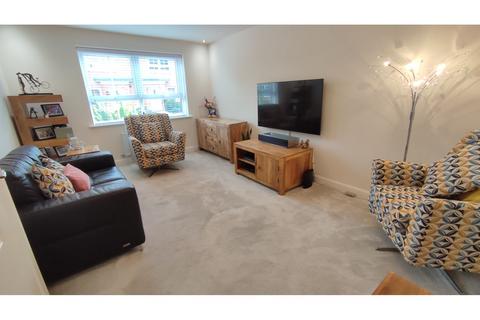 4 bedroom detached house for sale, Pembroke Avenue, Grantham, NG31