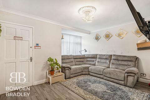 3 bedroom end of terrace house for sale, Oval Road North, Dagenham, RM10