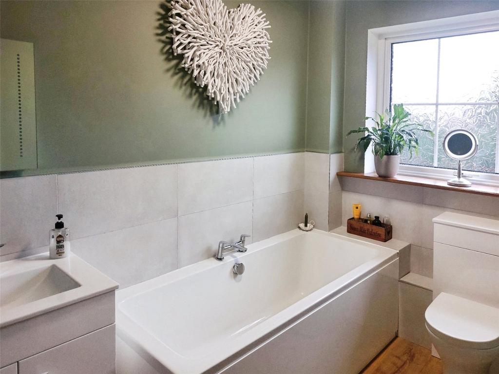 Bathroom W/C