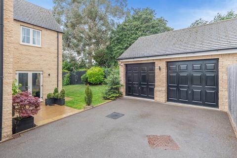 4 bedroom detached house for sale, Oak Lane, Kings Cliffe, Peterborough