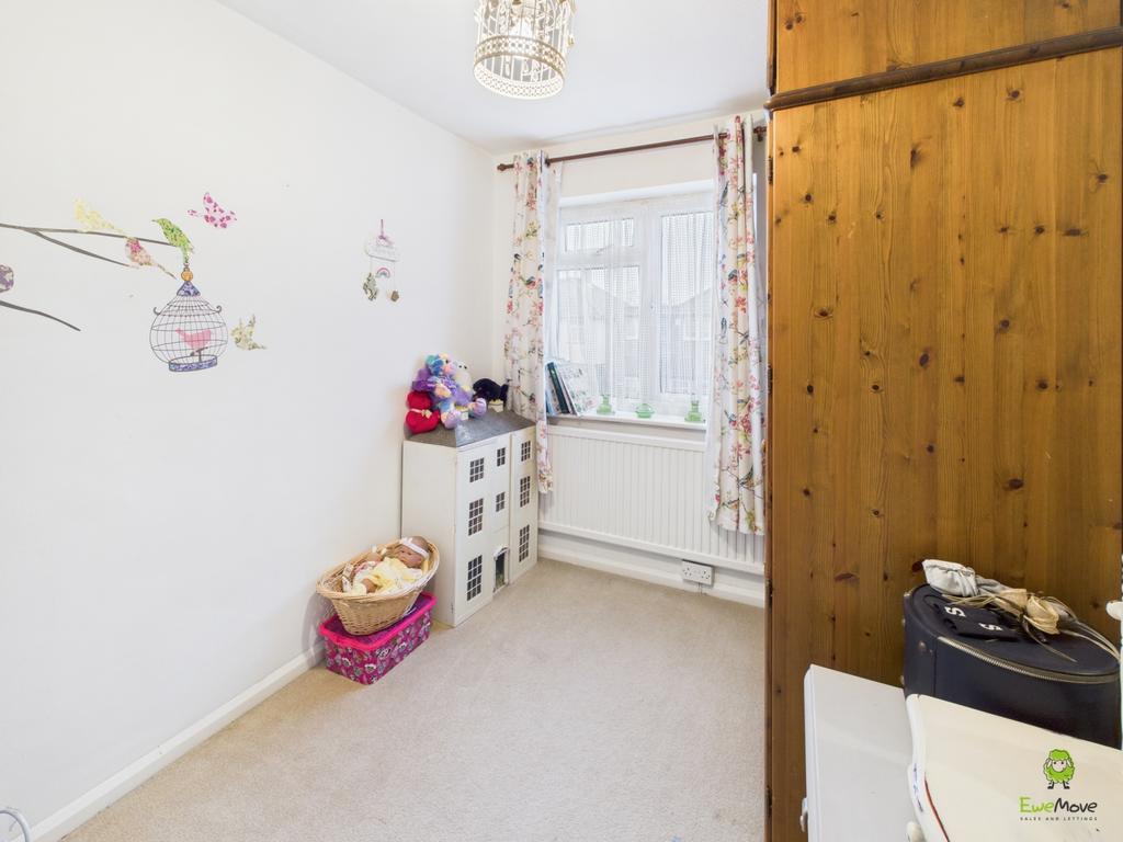 Bedroom Three - James Hillier - Ewemove in Bexley