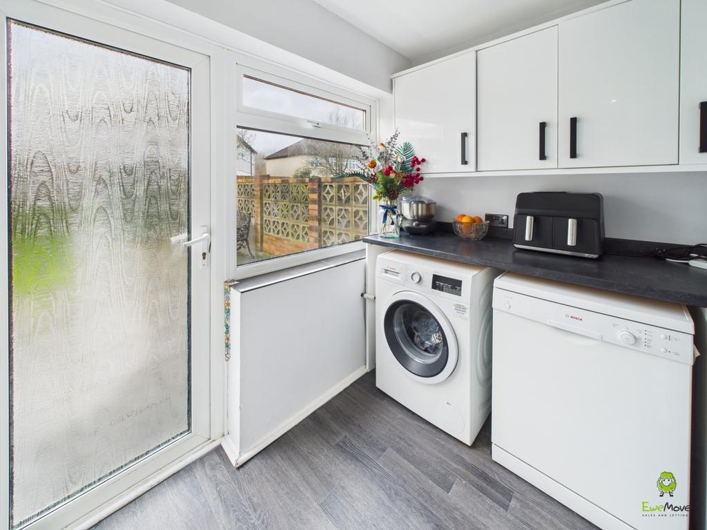 Utility Room - James Hillier - Ewemove in Bexley a