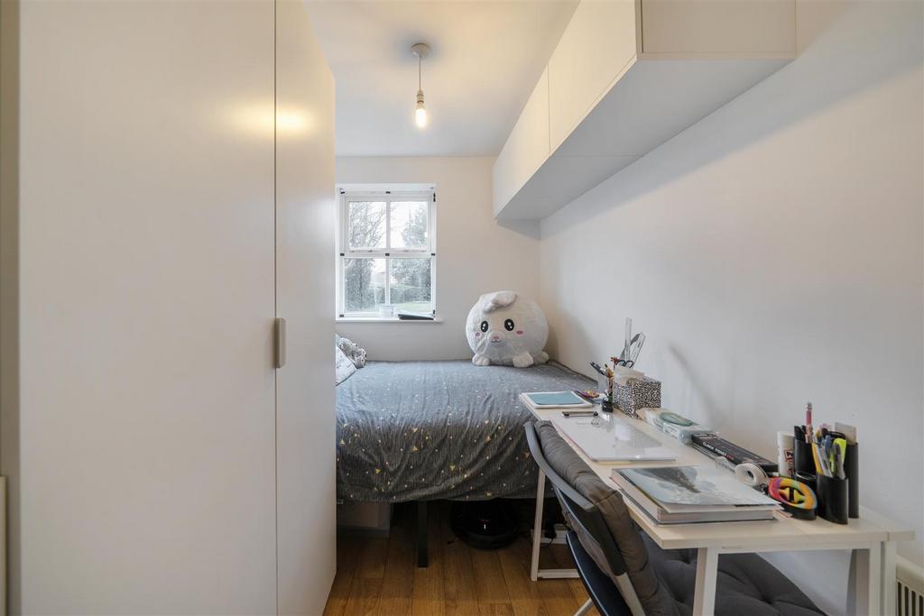 Bedroom 2.jpg