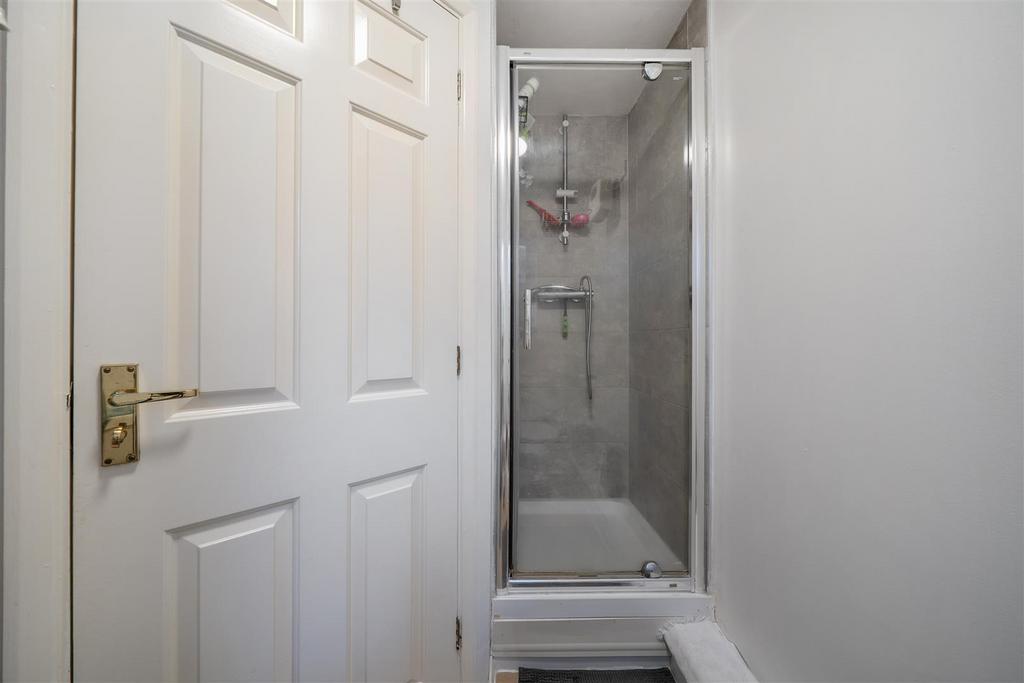 En-Suite Shower.jpg