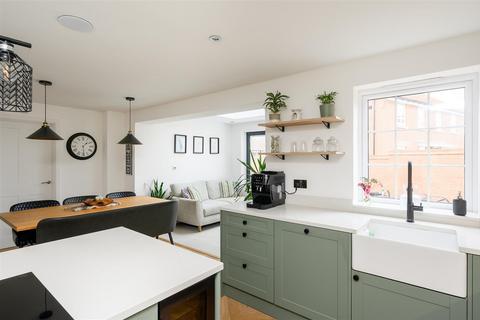 4 bedroom detached house for sale, Wyles Way, Stamford Bridge, York, YO41 1SB