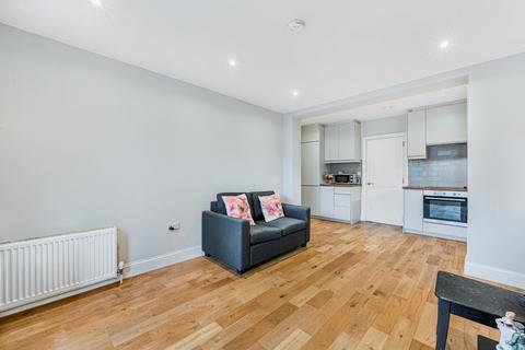 1 bedroom flat to rent, Berrymead Gardens, London