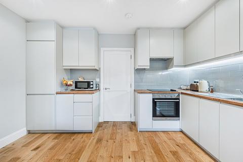1 bedroom flat to rent, Berrymead Gardens, London