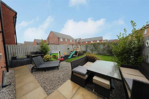 undefined, Lumley Avenue, Kingswood, Hull
