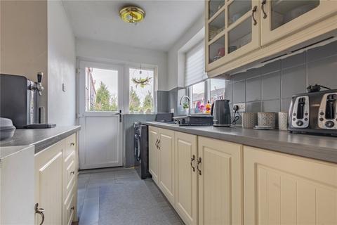 2 bedroom end of terrace house for sale, Colville Road, Greater Manchester OL1