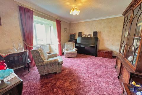 3 bedroom bungalow for sale, 38 Seaview Drive, Ogmore-By-Sea, The Vale of Glamorgan, CF32 0PB