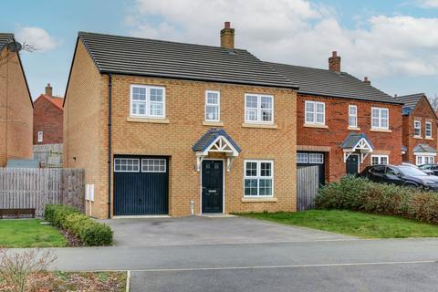 4 bedroom detached house for sale, Maple Drive, Morpeth NE61