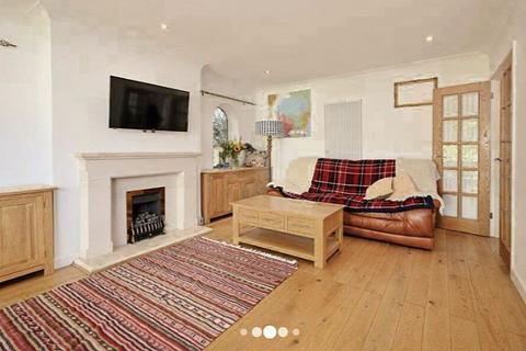 4 bedroom property for sale, Beechwood Close, Brighton