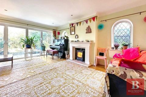 4 bedroom property for sale, Beechwood Close, Brighton