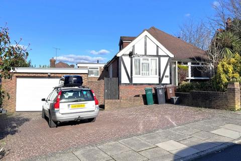 4 bedroom property for sale, Beechwood Close, Brighton