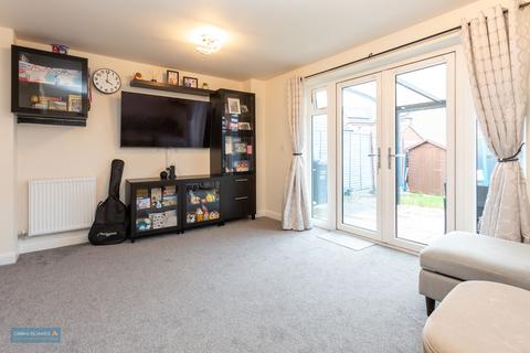 3 bedroom semi-detached house for sale, Rossiter Road, Taunton