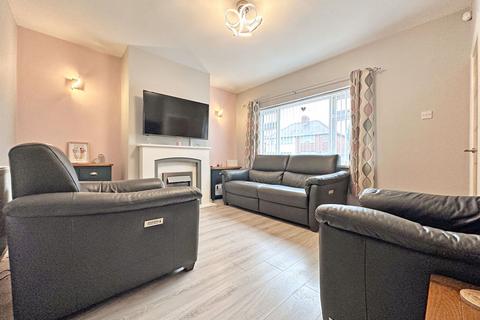 3 bedroom semi-detached house for sale, Stour Street, WEST BROMWICH, B70 9AX